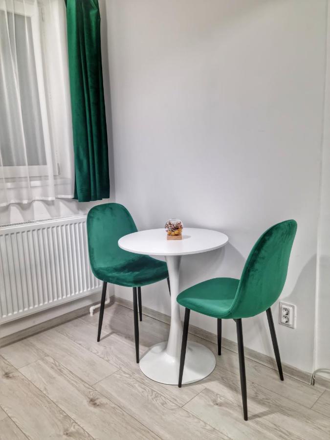15. Little Studio Apartment Букурещ Екстериор снимка