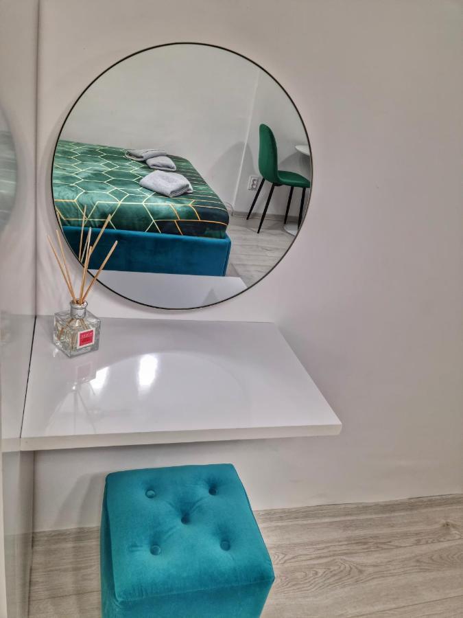 15. Little Studio Apartment Букурещ Екстериор снимка